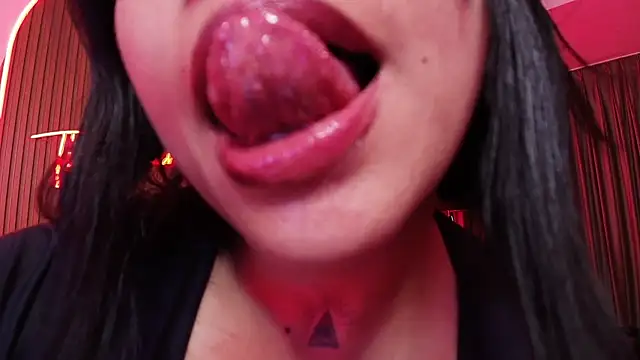 arianna smith  online show from 15, 1, 2025