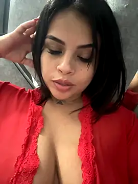 Snapshot of arianna_smith_ chatting on 12, 10, 2025 arianna smith  online show from 12, 10, 2025