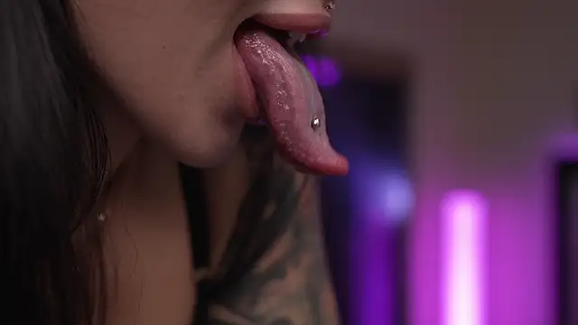 GirlGogo online show from 25, 9, 2025