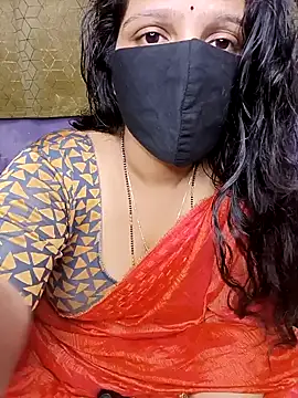 Snapshot of Rising_Smiler chatting on 5, 2, 2025 Rising Smiler online show from 5, 2, 2025