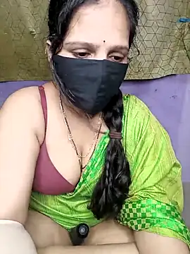 Snapshot of Rising_Smiler chatting on 10, 2, 2025 Rising Smiler online show from 10, 2, 2025