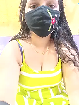 Rising Smiler online show from 27, 11, 2025