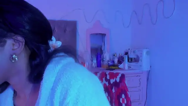 AfroGoddess online show from 8, 10, 2025