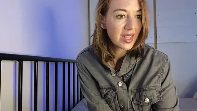 Snapshot of TopsyWilde chatting on 28, 3, 2026 TopsyWilde online show from 28, 3, 2026