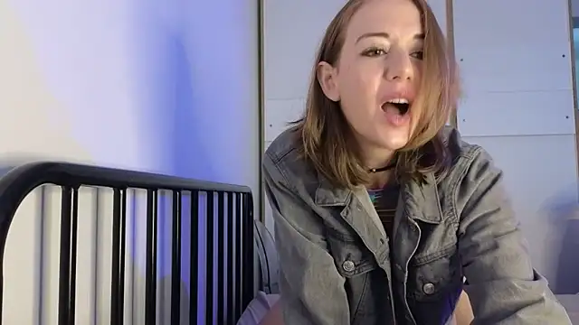 Snapshot of TopsyWilde chatting on 29, 3, 2026 TopsyWilde online show from 29, 3, 2026