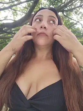 Snapshot of VickyHoult chatting on 19, 3, 2026 VickyHoult online show from 19, 3, 2026