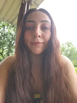 Snapshot of VickyHoult chatting on 25, 5, 2026 VickyHoult online show from 25, 5, 2026