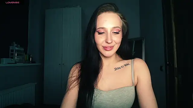 AliceTurnOn online show from 12, 4, 2026