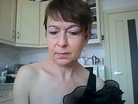Snapshot of SwettyViktory chatting on 22, 3, 2025 SwettyViktory online show from 22, 3, 2025