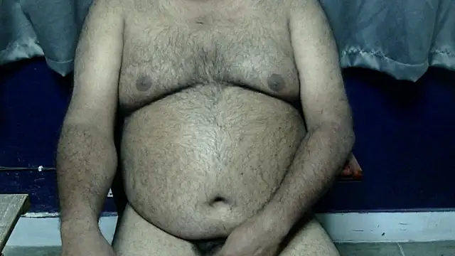 Snapshot of hairysubcub_70 chatting on 27, 11, 2025 hairysubcub 70 online show from 27, 11, 2025