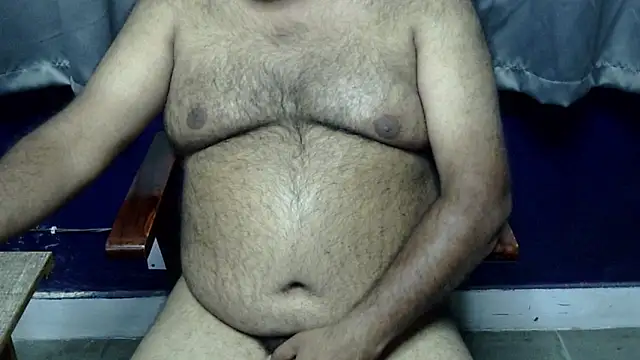 Snapshot of hairysubcub_70 chatting on 16, 3, 2026 hairysubcub 70 online show from 16, 3, 2026