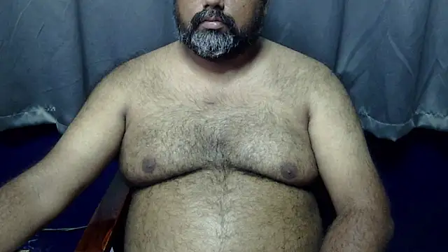 Snapshot of hairysubcub_70 chatting on 17, 3, 2026 hairysubcub 70 online show from 17, 3, 2026