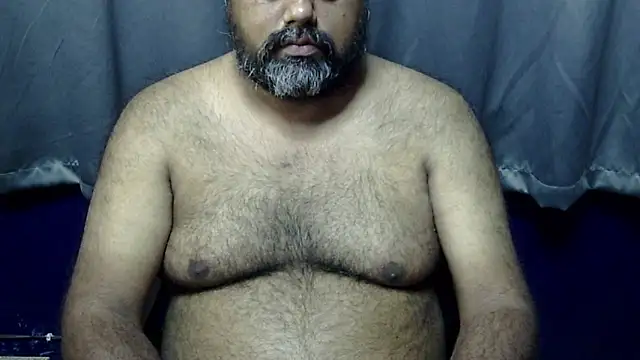 Snapshot of hairysubcub_70 chatting on 24, 3, 2026 hairysubcub 70 online show from 24, 3, 2026