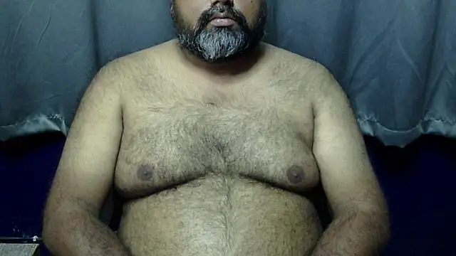 Snapshot of hairysubcub_70 chatting on 25, 3, 2026 hairysubcub 70 online show from 25, 3, 2026
