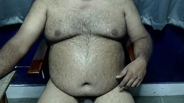 Snapshot of hairysubcub_70 chatting on 26, 3, 2026 hairysubcub 70 online show from 26, 3, 2026