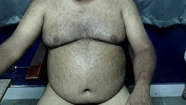 Snapshot of hairysubcub_70 chatting on 31, 3, 2026 hairysubcub 70 online show from 31, 3, 2026