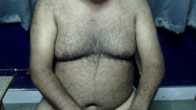 Snapshot of hairysubcub_70 chatting on 28, 6, 2026 hairysubcub 70 online show from 28, 6, 2026