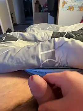 Snapshot of Tomi2244 chatting on 17, 12, 2025 Tomi2244 online show from 17, 12, 2025