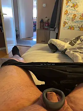 Snapshot of Tomi2244 chatting on 9, 4, 2026 Tomi2244 online show from 9, 4, 2026