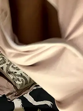 sexyTHANDO online show from 10, 1, 2026