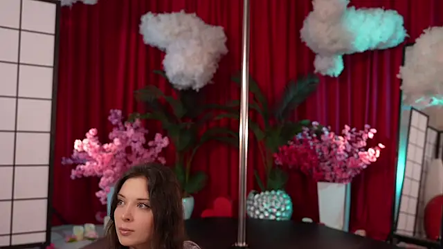 KittyCaitlin online show from 13, 3, 2025