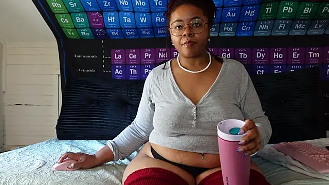 Snapshot of -khayaparker chatting on 16, 4, 2026 -khayaparker online show from 16, 4, 2026