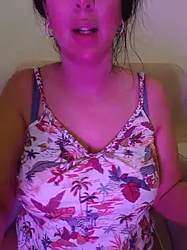 Snapshot of Queen_sousou chatting on 1, 7, 2026 Queen sousou online show from 1, 7, 2026