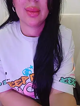 Snapshot of Queen_sousou chatting on 17, 7, 2026 Queen sousou online show from 17, 7, 2026