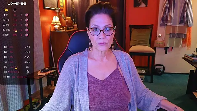 Good-Juju online show from 6, 2, 2025