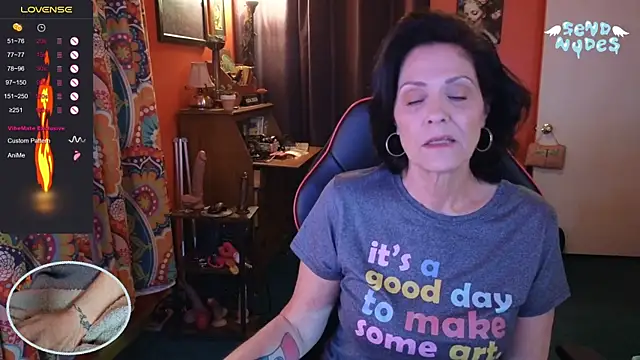 Snapshot of Good-Juju chatting on 26, 10, 2025 Good-Juju online show from 26, 10, 2025