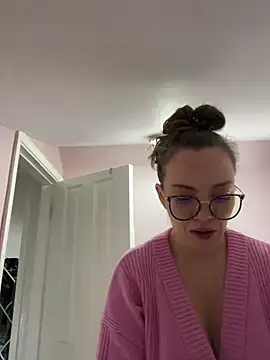 Snapshot of FemDom_RubyKnightXXO chatting on 19, 1, 2025 FemDom RubyKnightXXO online show from 19, 1, 2025