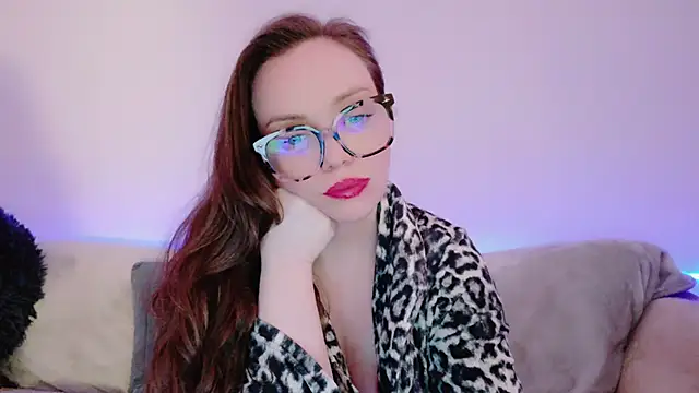 Snapshot of FemDom_RubyKnightXXO chatting on 6, 3, 2025 FemDom RubyKnightXXO online show from 6, 3, 2025