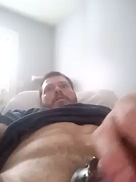 Woody79420 online show from 3, 2, 2026