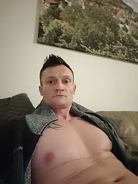 Snapshot of GermanBigDream chatting on 6, 2, 2025 GermanBigDream online show from 6, 2, 2025