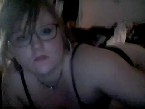 Snapshot of JadeDaMilf chatting on 4, 2, 2025 JadeDaMilf online show from 4, 2, 2025