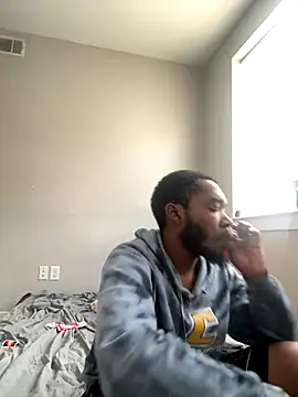 Snapshot of DancingLemonade chatting on 21, 12, 2025 DancingLemonade online show from 21, 12, 2025