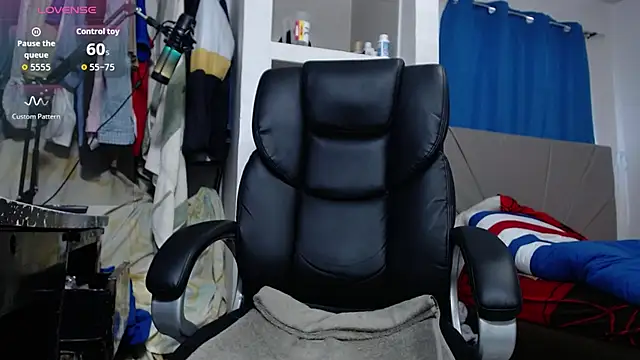 lewislamxxx hot online show from 2, 10, 2025