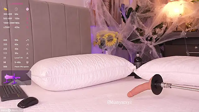 DianySexy online show from 18, 10, 2025