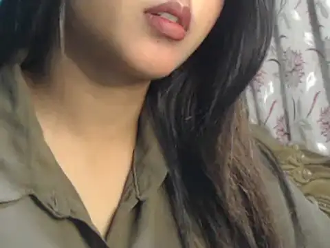 Snapshot of NancyRuvi chatting on 5, 12, 2024 NancyRuvi online show from 5, 12, 2024