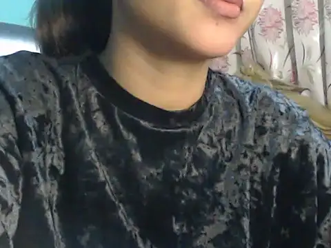 Snapshot of NancyRuvi chatting on 11, 3, 2025 NancyRuvi online show from 11, 3, 2025