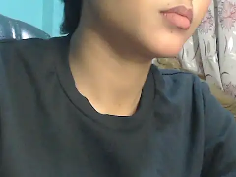 Snapshot of NancyRuvi chatting on 20, 3, 2025 NancyRuvi online show from 20, 3, 2025