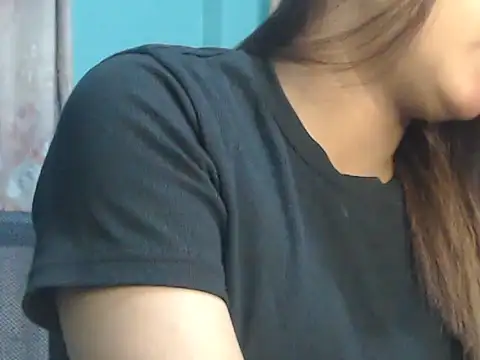 Snapshot of NancyRuvi chatting on 24, 11, 2025 NancyRuvi online show from 24, 11, 2025