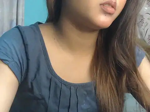 Snapshot of NancyRuvi chatting on 14, 12, 2025 NancyRuvi online show from 14, 12, 2025