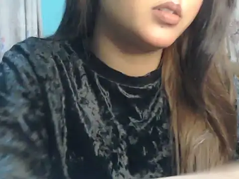 Snapshot of NancyRuvi chatting on 15, 12, 2025 NancyRuvi online show from 15, 12, 2025