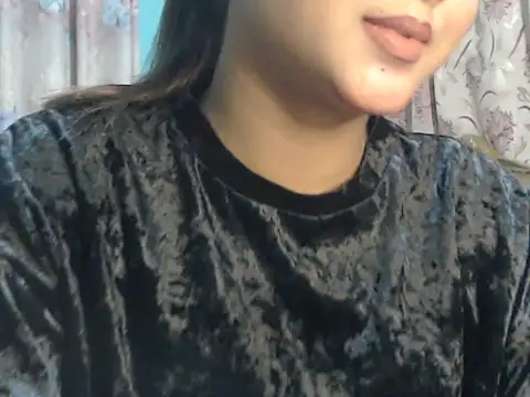 Snapshot of NancyRuvi chatting on 16, 12, 2025 NancyRuvi online show from 16, 12, 2025