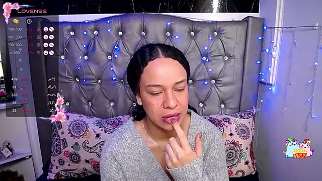 LAILAGUMMY online show from 19, 12, 2024