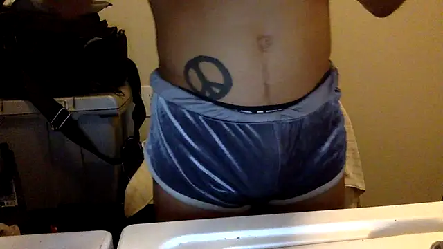 Sissy Fujiko online show from 28, 2, 2025