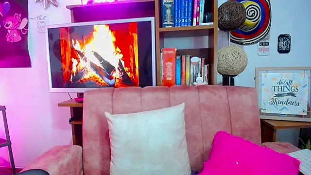 Snapshot of CiaraaSweet chatting on 3, 2, 2026 CiaraaSweet online show from 3, 2, 2026