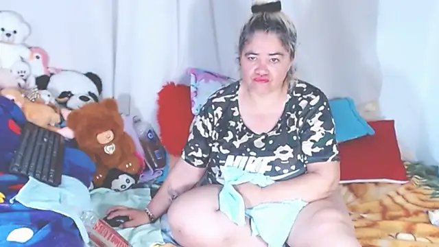 estrellita fugaz16x online show from 14, 9, 2025