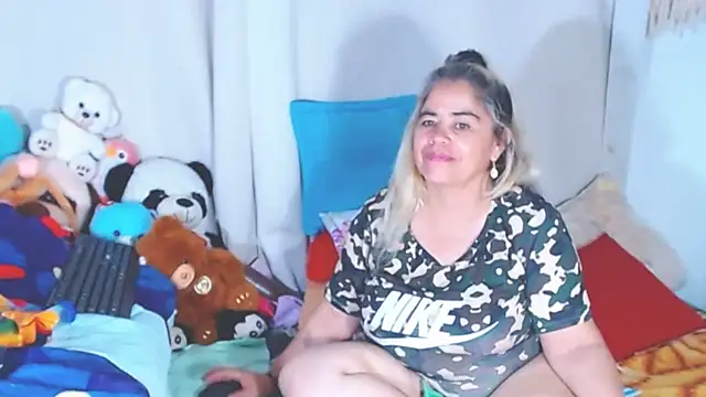 estrellita fugaz16x online show from 3, 10, 2025